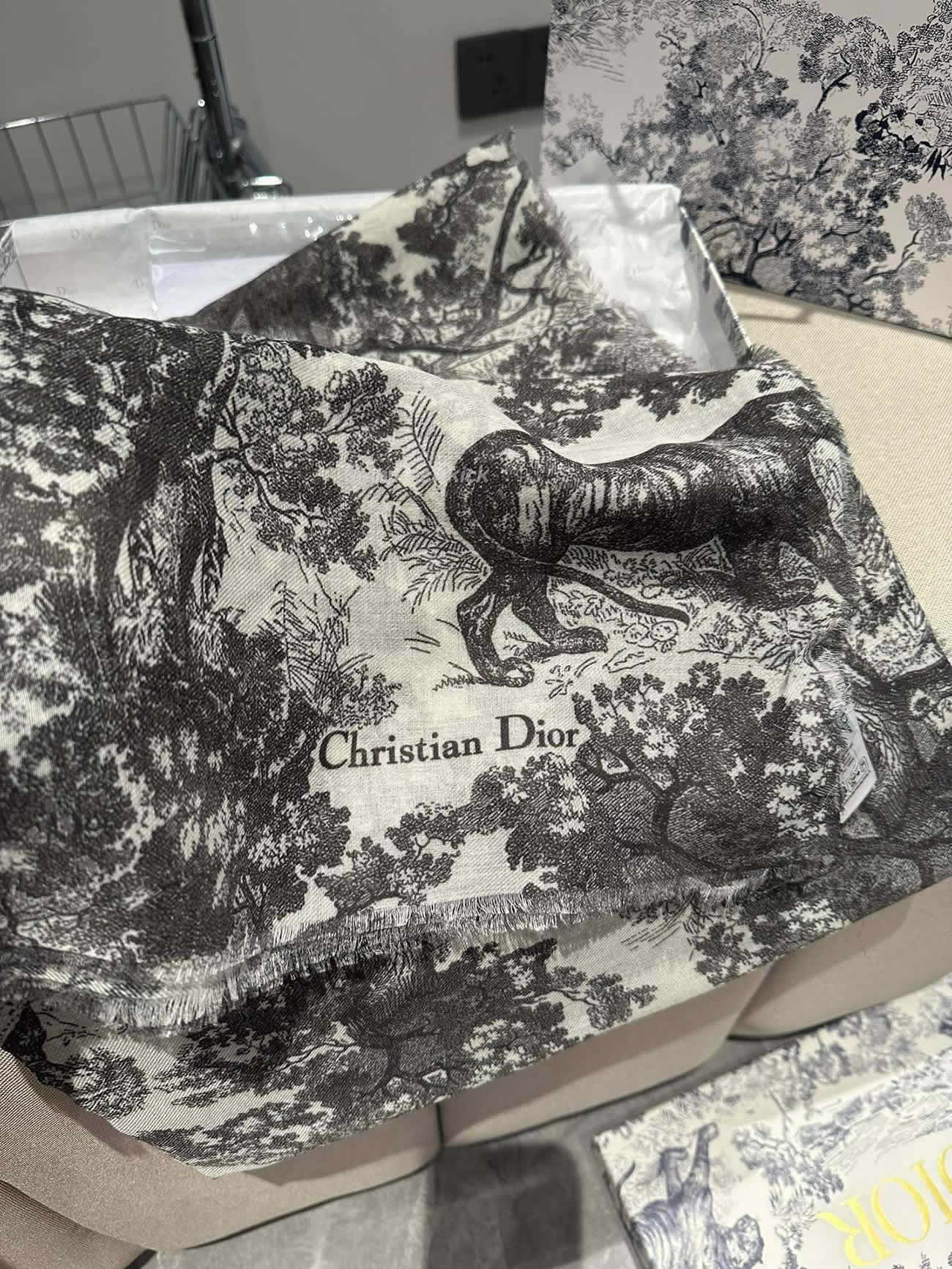 Dior Printed Shawl Cashmere Fabrics Sauvage Ruyi Print 140x180cm (19) - newkick.org